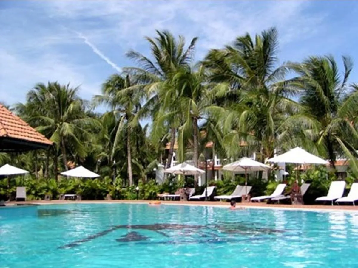 Four Oceans Beach Resort - Bon Bien Mui Ne 3*,