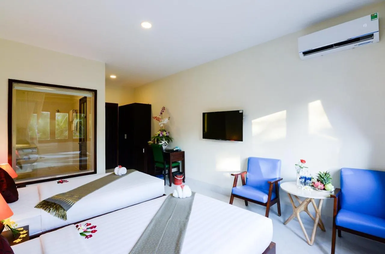 Four Oceans Beach Resort - Bon Bien Mui Ne