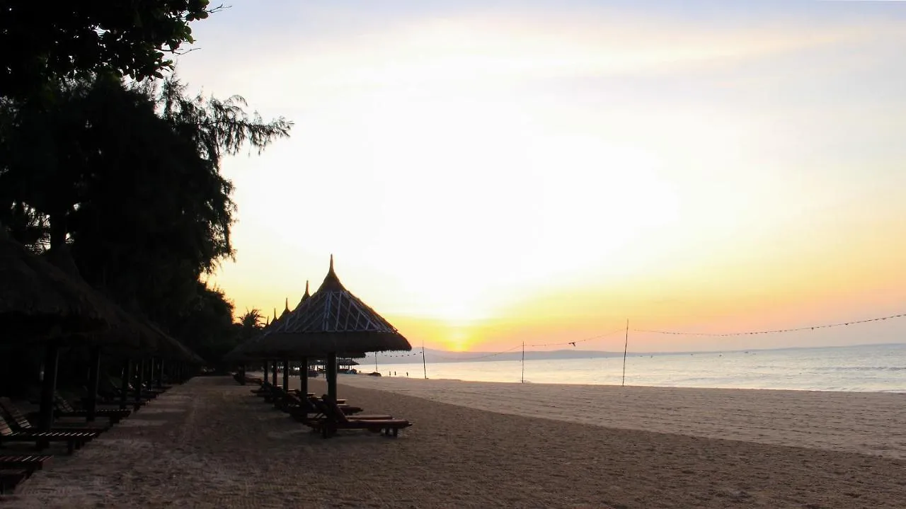 Four Oceans Beach Resort - Bon Bien Mui Ne 3*,  Vietname