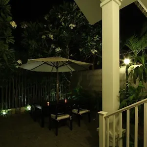Frangipani Boutique Отель